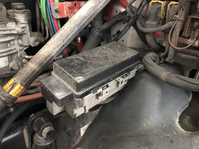 Freightliner Cascadia Fuse Box