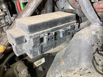 Freightliner Cascadia Fuse Box