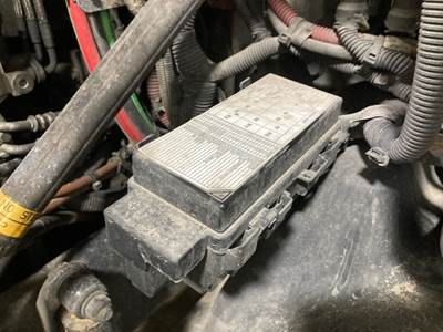 Freightliner Cascadia Fuse Box