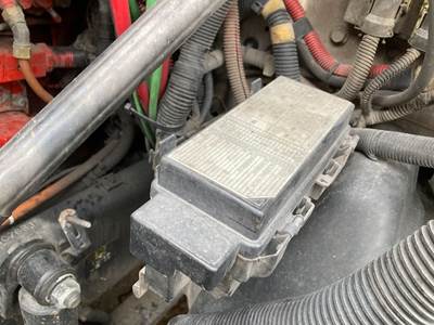 Freightliner Cascadia Fuse Box