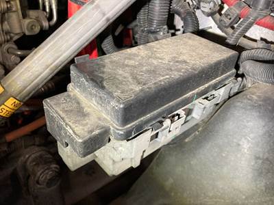 Freightliner Cascadia Fuse Box