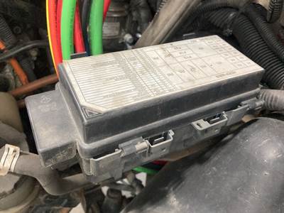 Freightliner Cascadia Fuse Box