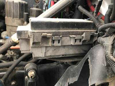 Freightliner Cascadia Fuse Box