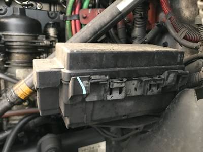 Freightliner Cascadia Fuse Box