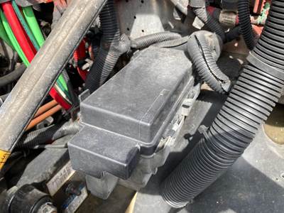 Freightliner Cascadia Fuse Box