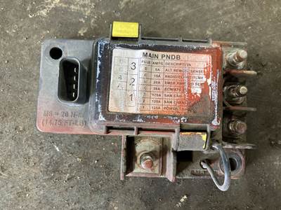 Freightliner Cascadia Fuse Box