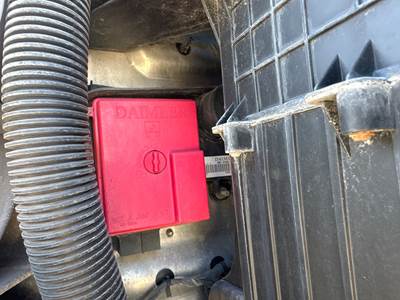 Freightliner Cascadia Fuse Box