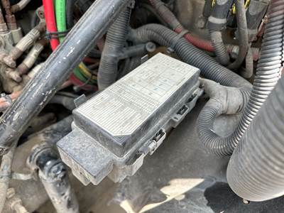 Freightliner Cascadia Fuse Box