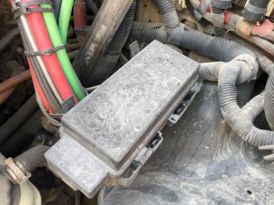 Freightliner Cascadia Fuse Box