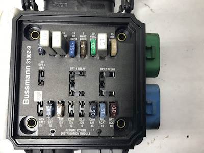 2003 Freightliner Century Class 120 Fuse Box for a Freightliner C120 Century For Sale | Sioux Falls, SD | 06-41905-000 | MyLittleSalesman.com My Little Salesman