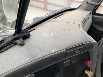 Freightliner Columbia 120 Fuse Box