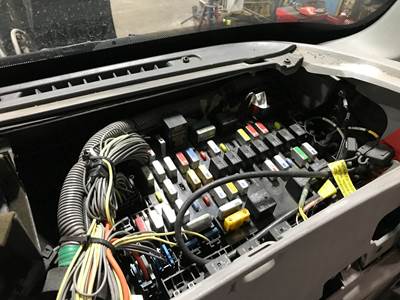 Freightliner Coronado Fuse Box