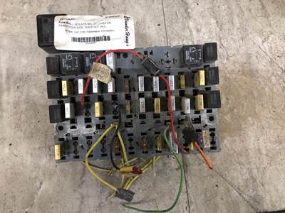 Freightliner FL70 Fuse Box