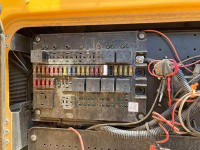 Freightliner FS65 Fuse Box