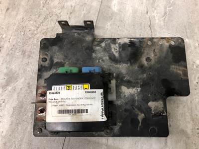 Freightliner M2 106 Fuse Box
