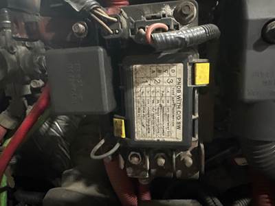 Freightliner M2 106 Fuse Box
