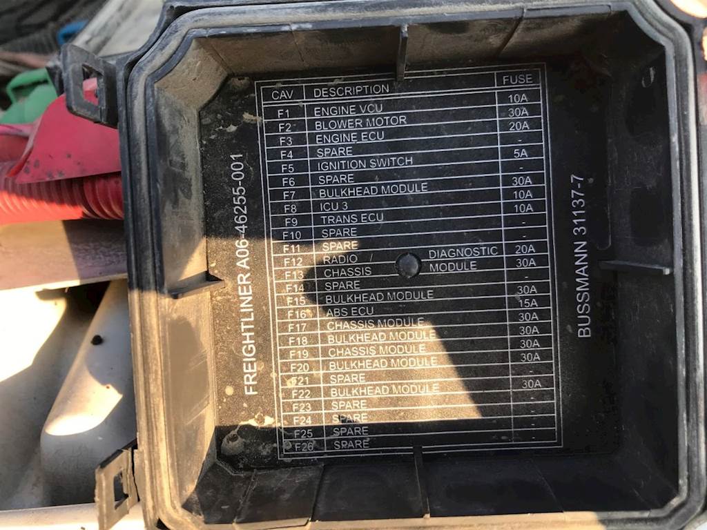 2007 Freightliner M2 Fuse Box Location : 2007 Freightliner M2 Fuse Box