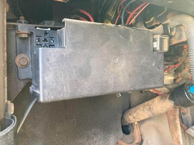 International 4900 Fuse Box