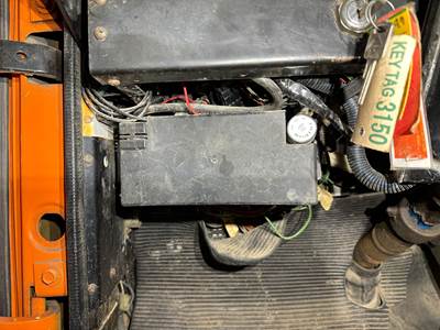 International 4900 Fuse Box
