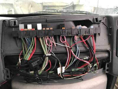 International 8600 Fuse Box
