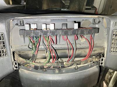 International 8600 Fuse Box