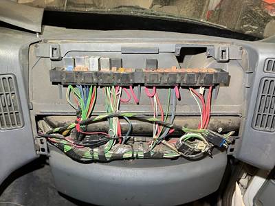 International 8600 Fuse Box