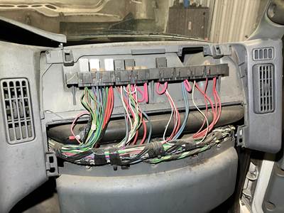 International 8600 Fuse Box