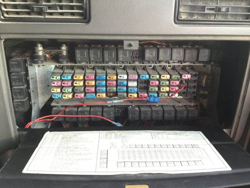 34 International 9400i Fuse Panel Diagram