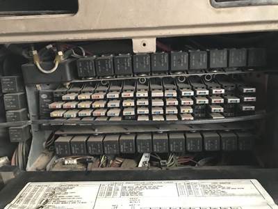 International 9400 Fuse Box