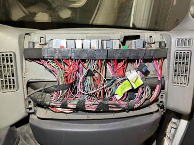 International DuraStar 4300 Fuse Box for a International Durastar (4300)