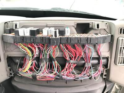 International DuraStar 4400 Fuse Box for a International Durastar (4400)