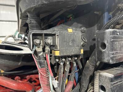 International LT Fuse Box