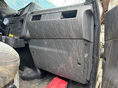 International MV607 Fuse Box