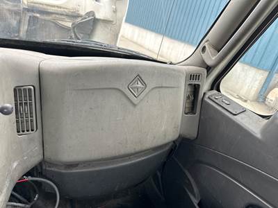 International TranStar 8600 Fuse Box for a International Transtar (8600)