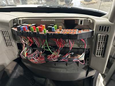 International TranStar 8600 Fuse Box for a International Transtar (8600)