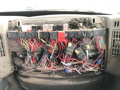 International WorkStar Fuse Box