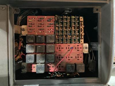 Kenworth T370 Fuse Box