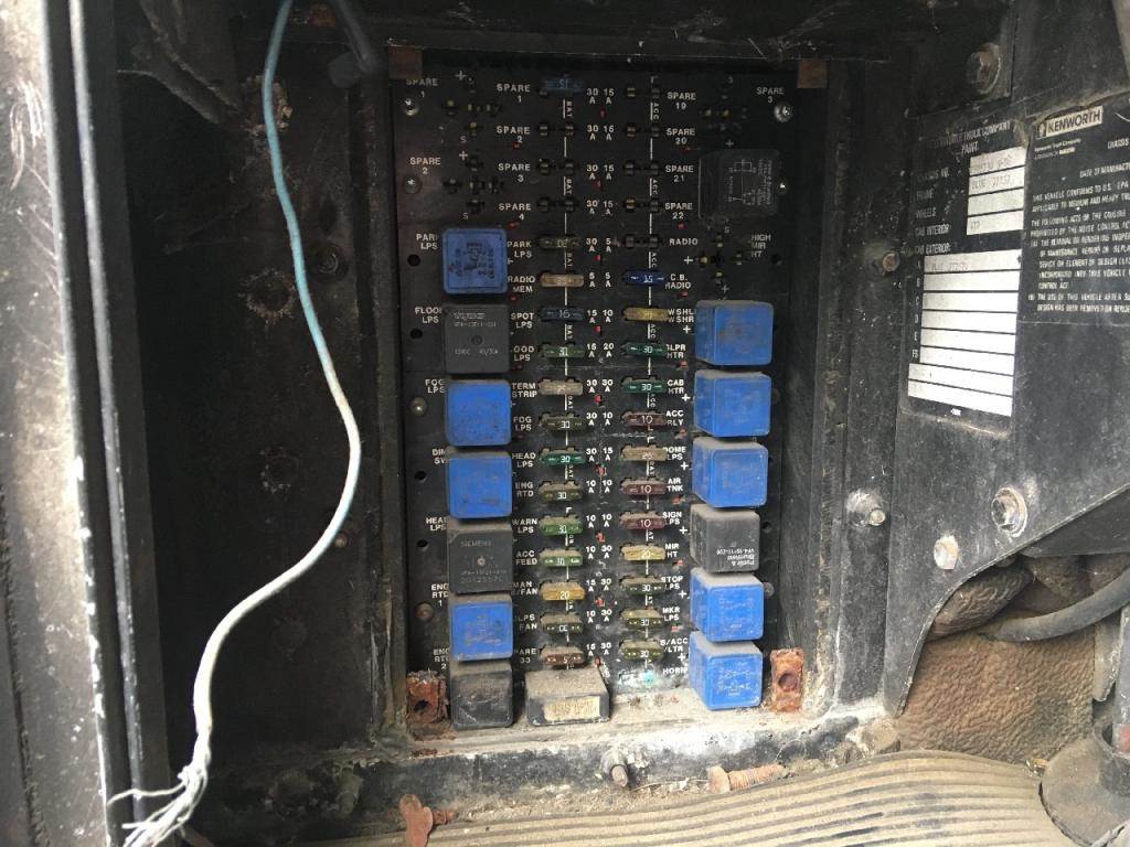 2007 Kenworth T600 Fuse Panel Diagram - Kenworth Fuse Box Location - Fuse box diagram for 2007 ...