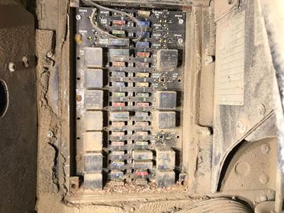 Kenworth T600 Fuse Box