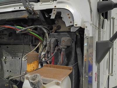 Kenworth T600 Fuse Box