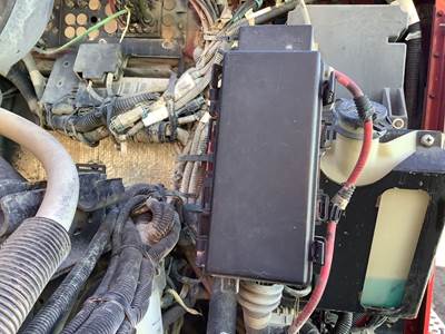 Kenworth T660 Fuse Box