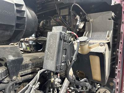 Kenworth T660 Fuse Box