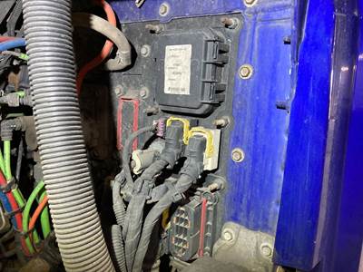 Kenworth T680 Fuse Box