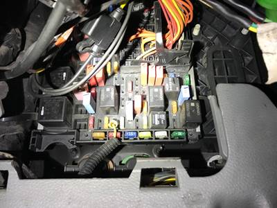 Kenworth T680 Fuse Box