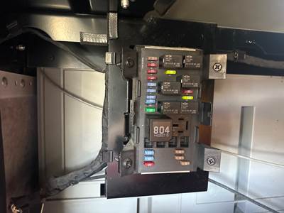 Kenworth T680 Fuse Box