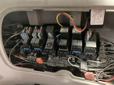 Mack CXN Fuse Box