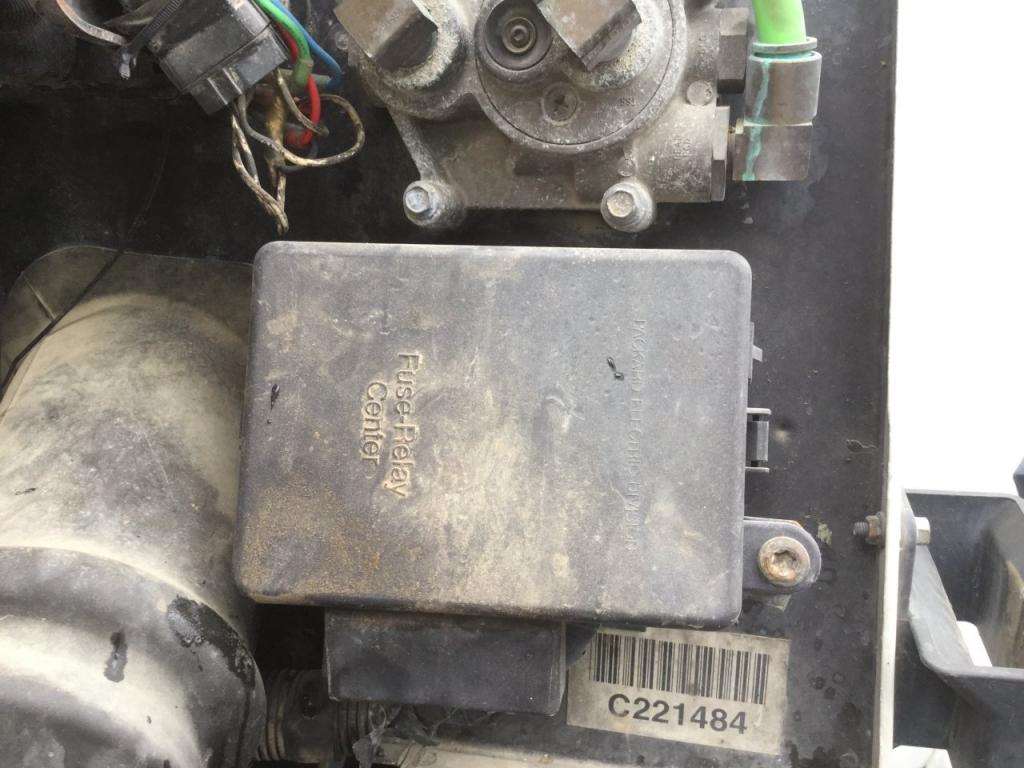 2005 Mack CXN Fuse Box For Sale | Des Moines, IA ... mack truck fuse box 