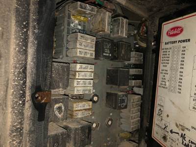 Peterbilt 379 Fuse Box