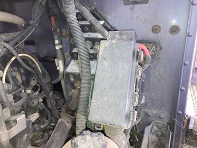 Peterbilt 386 Fuse Box