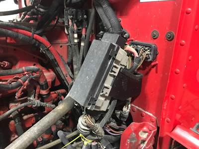 Peterbilt 386 Fuse Box